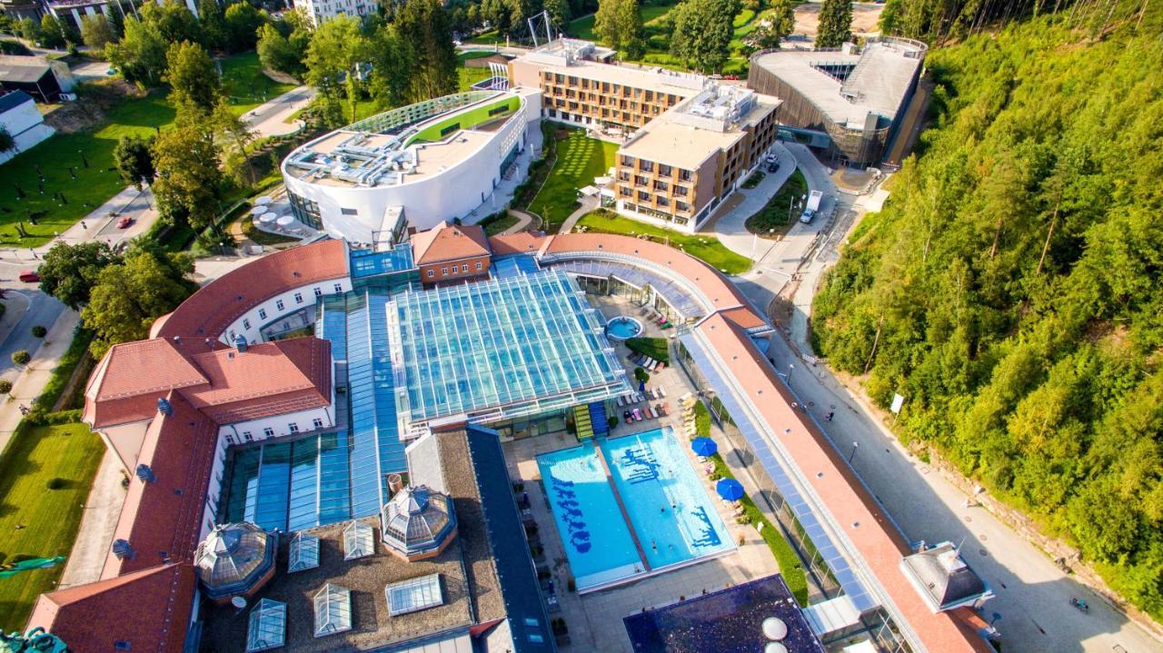 Hotel Koenig Albert Bad Elster Exterior foto